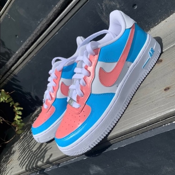 Custom Air Force 1 - Picture 2 of 4